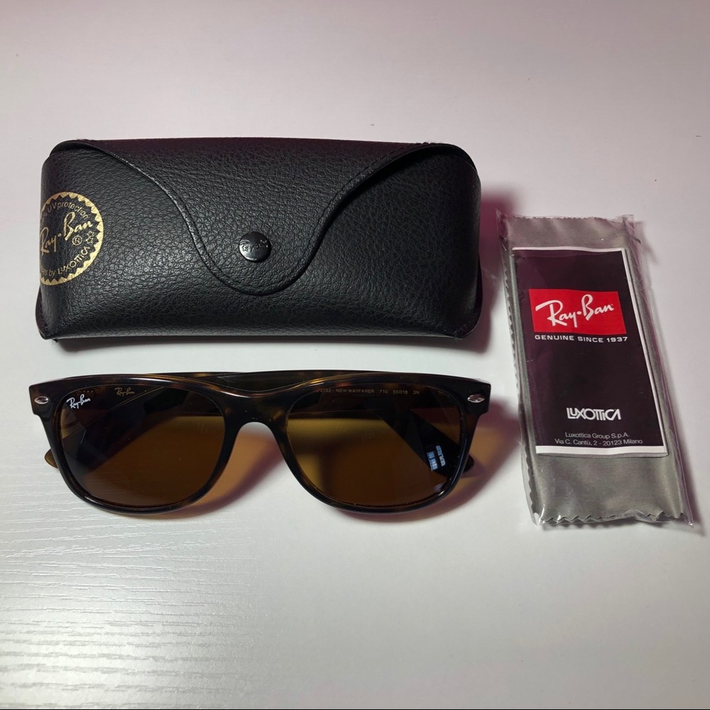 Ray-Ban Tortoise New Wayfarer Sunglasses